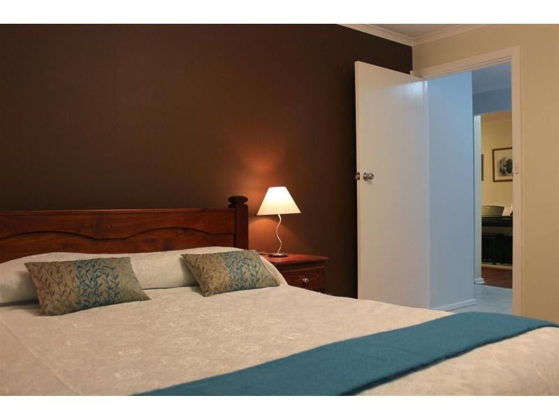 184 The Cove Road, Hallett Cove SA 5158