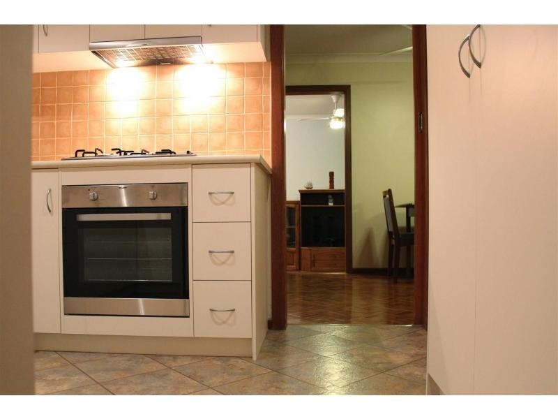 11 Janet Crescent, Morphett Vale SA 5162