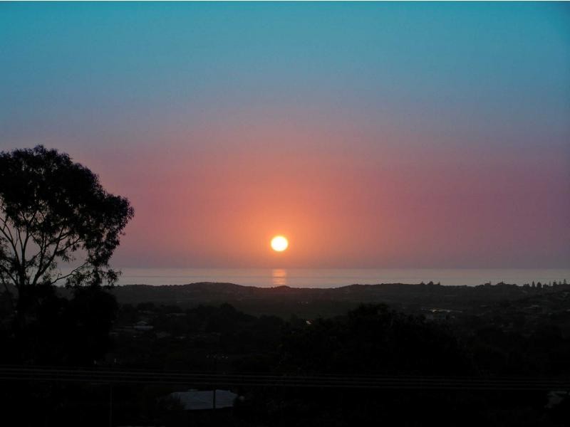 30 Lillian Street, Huntfield Heights SA 5163