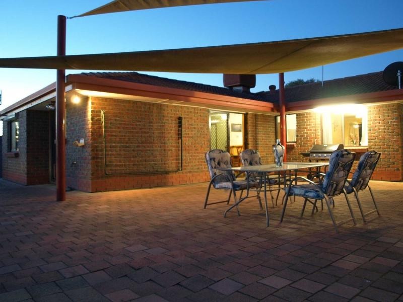 116 Emmerson Drive, Morphett Vale SA 5162