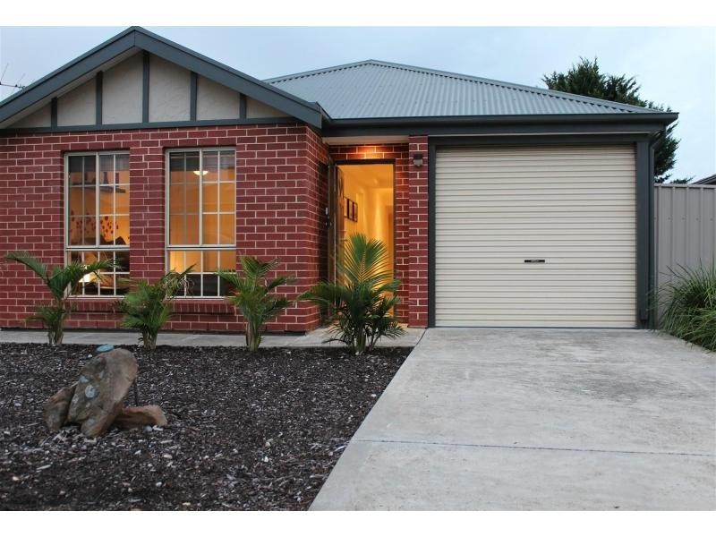 23 Tina Way, Morphett Vale SA 5162