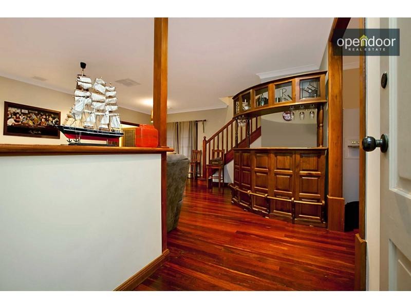 33 Trim Crescent, Old Noarlunga SA 5168