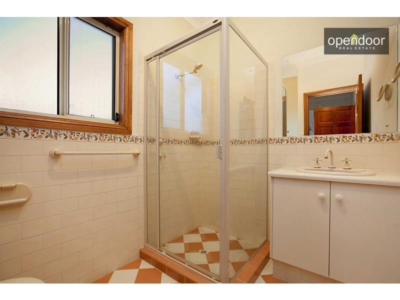 33 Trim Crescent, Old Noarlunga SA 5168