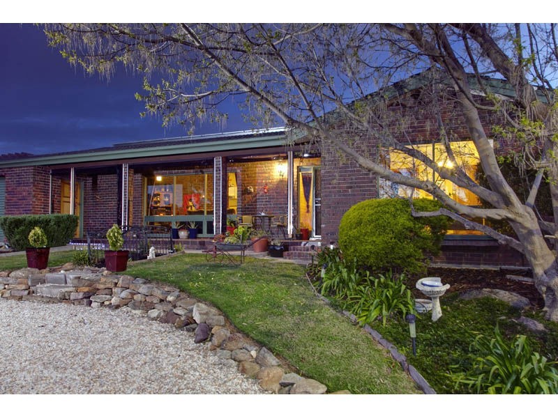 16 Beresford Avenue, Christie Downs SA 5164