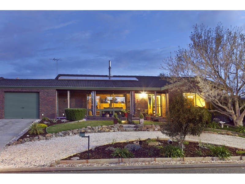 16 Beresford Avenue, Christie Downs SA 5164