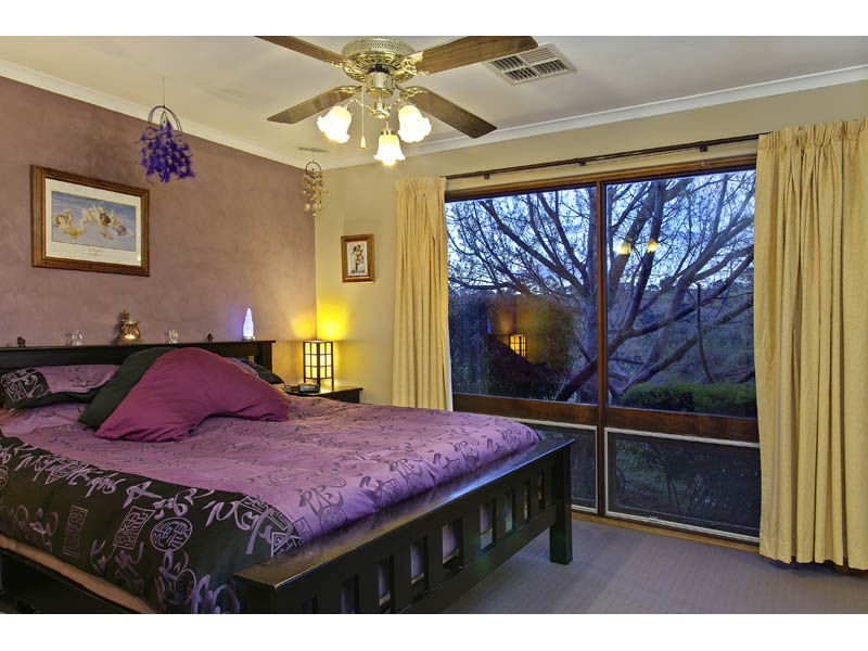 16 Beresford Avenue, Christie Downs SA 5164