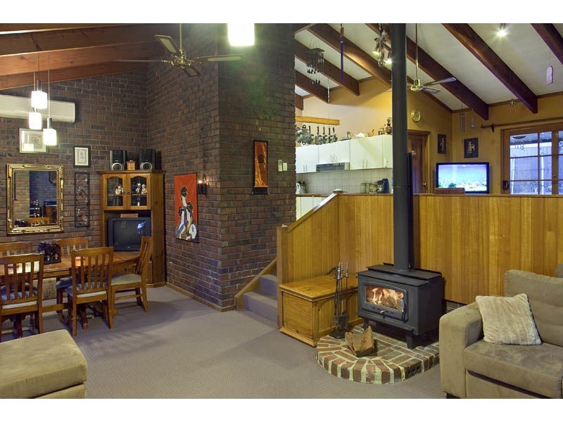 16 Beresford Avenue, Christie Downs SA 5164