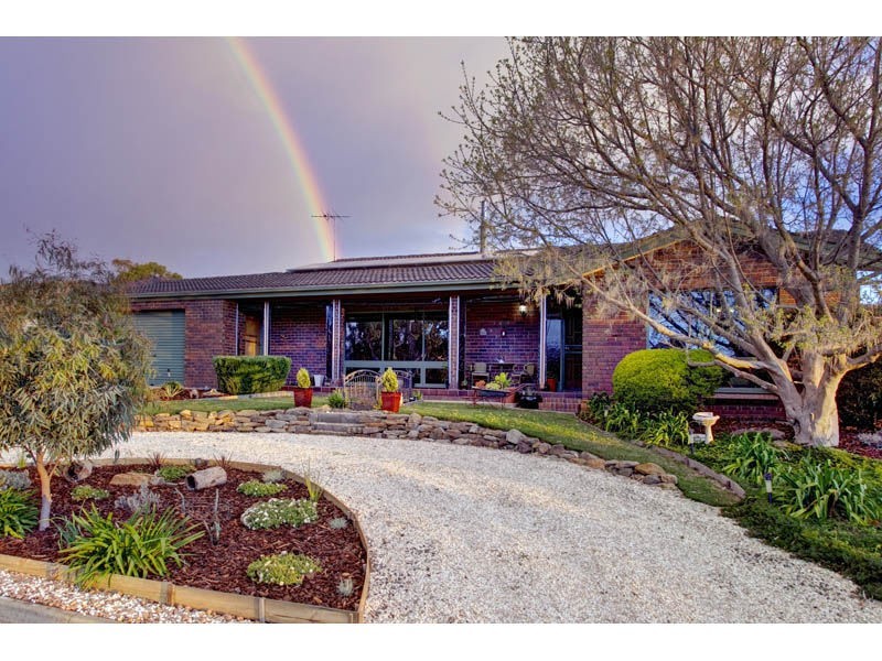 16 Beresford Avenue, Christie Downs SA 5164