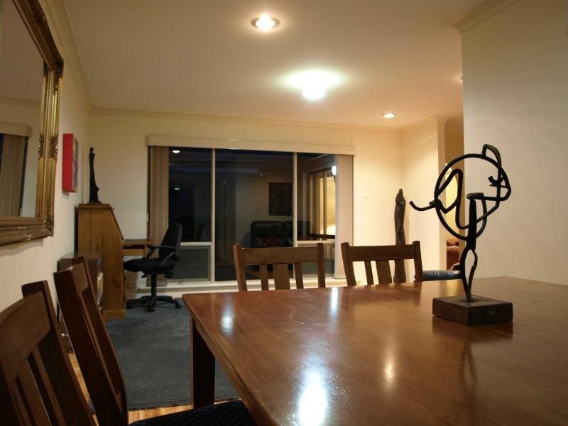 24 Desmond Road, Hackham SA 5163