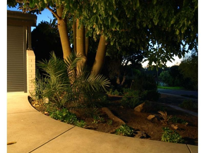 24 Desmond Road, Hackham SA 5163