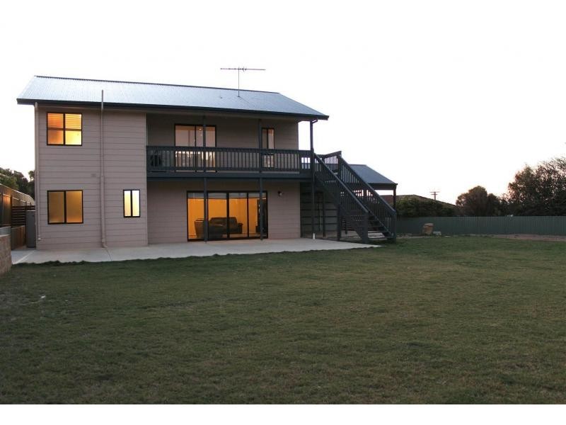 20 Stirling Avenue, Sellicks Beach SA 5174