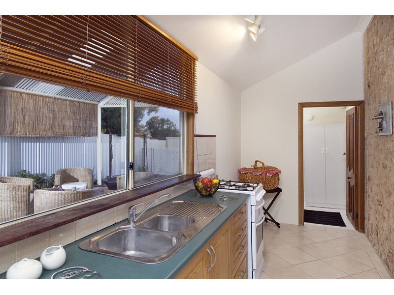 18 Old Honeypot Road, Port Noarlunga SA 5167