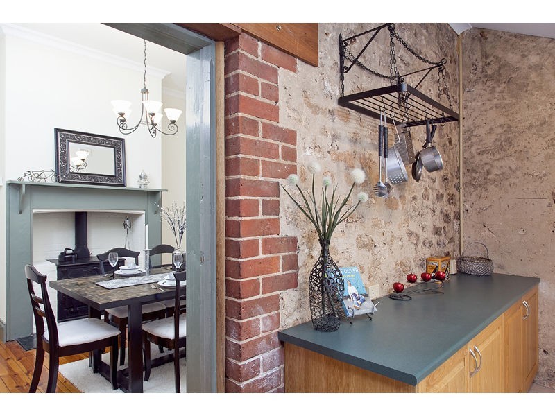 18 Old Honeypot Road, Port Noarlunga SA 5167