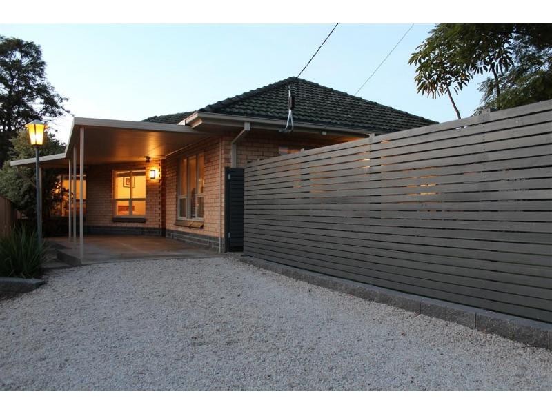 15 Roger Road, Morphett Vale SA 5162