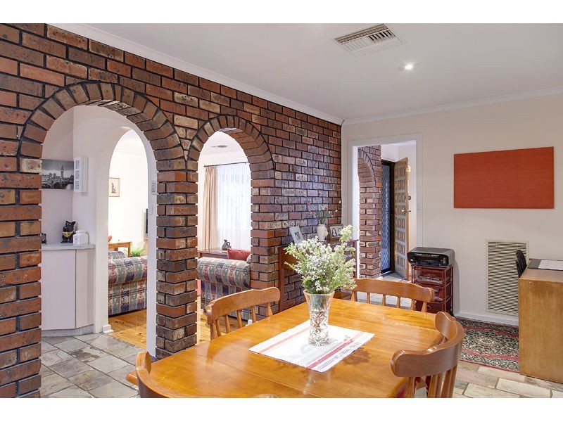13 Clive Street, Morphett Vale SA 5162