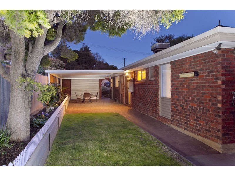 13 Clive Street, Morphett Vale SA 5162