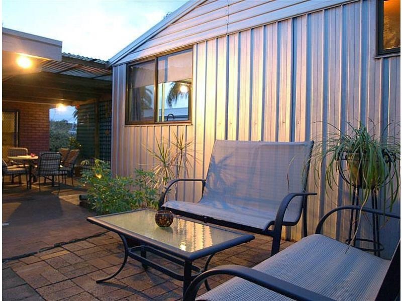 13 Clive Street, Morphett Vale SA 5162