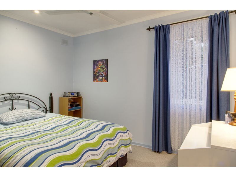 13 Clive Street, Morphett Vale SA 5162