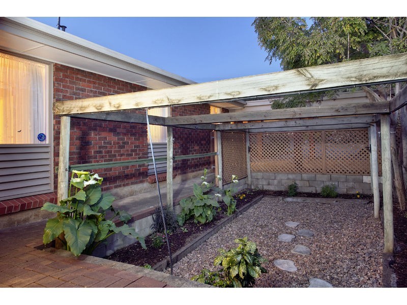 13 Clive Street, Morphett Vale SA 5162