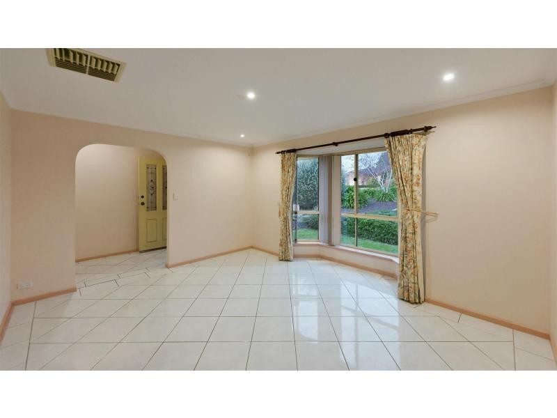 58 Investigator Drive, Woodcroft SA 5162