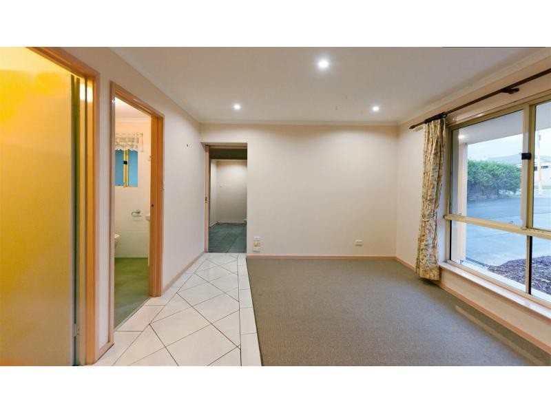 58 Investigator Drive, Woodcroft SA 5162