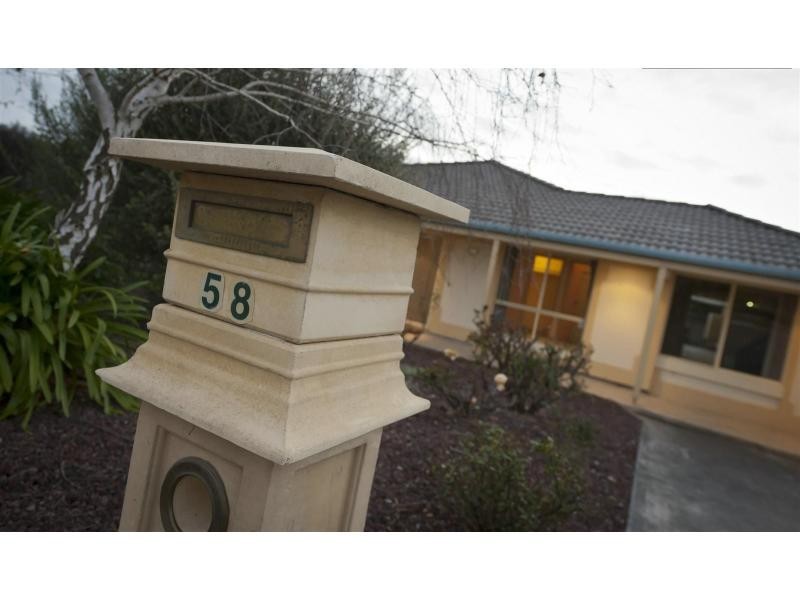 58 Investigator Drive, Woodcroft SA 5162