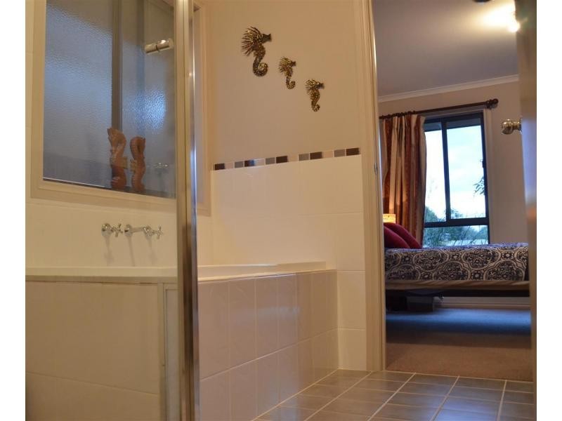 77 Dover Street, Aldinga Beach SA 5173