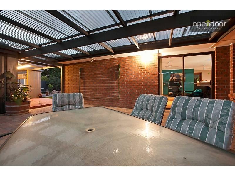 11 Addison Street, Aldinga Beach SA 5173