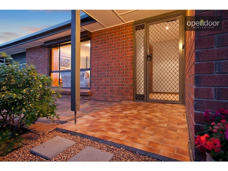 11 Addison Street, Aldinga Beach SA 5173