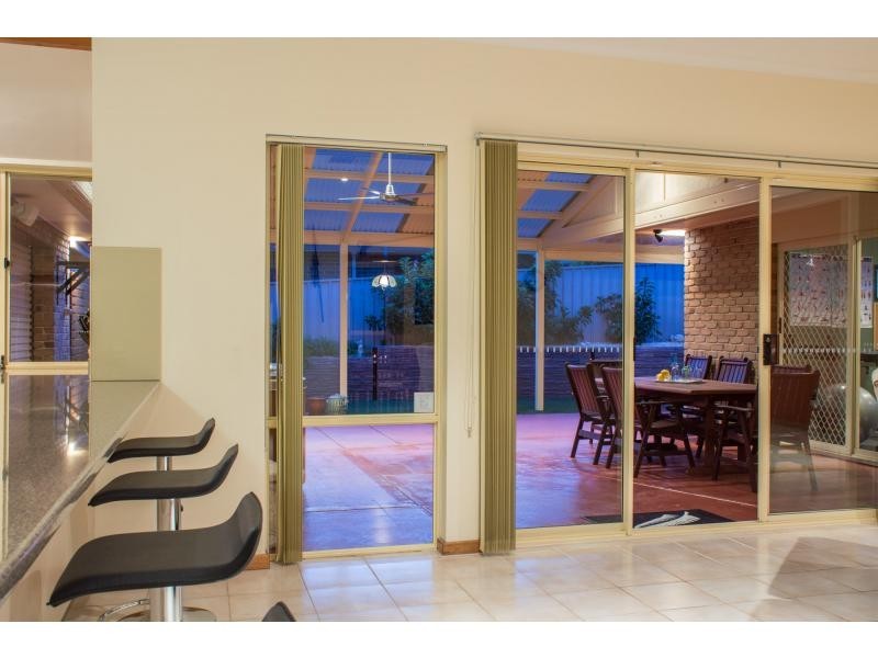 10 River Road, Port Noarlunga SA 5167