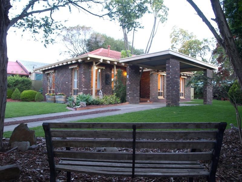 4 Archer Road, Morphett Vale SA 5162