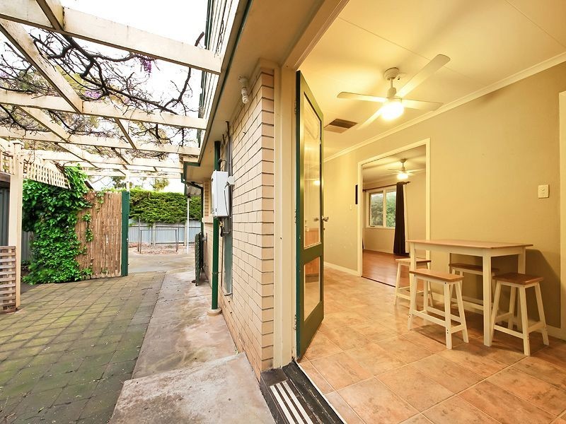 26 Mallett Avenue, Morphett Vale SA 5162