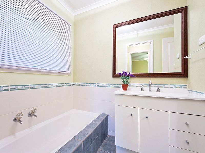 26 Mallett Avenue, Morphett Vale SA 5162