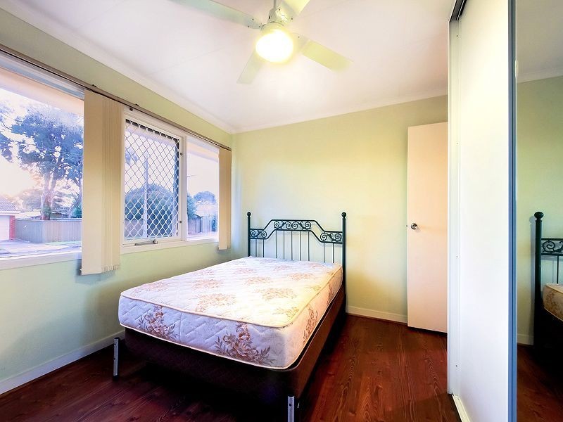 26 Mallett Avenue, Morphett Vale SA 5162
