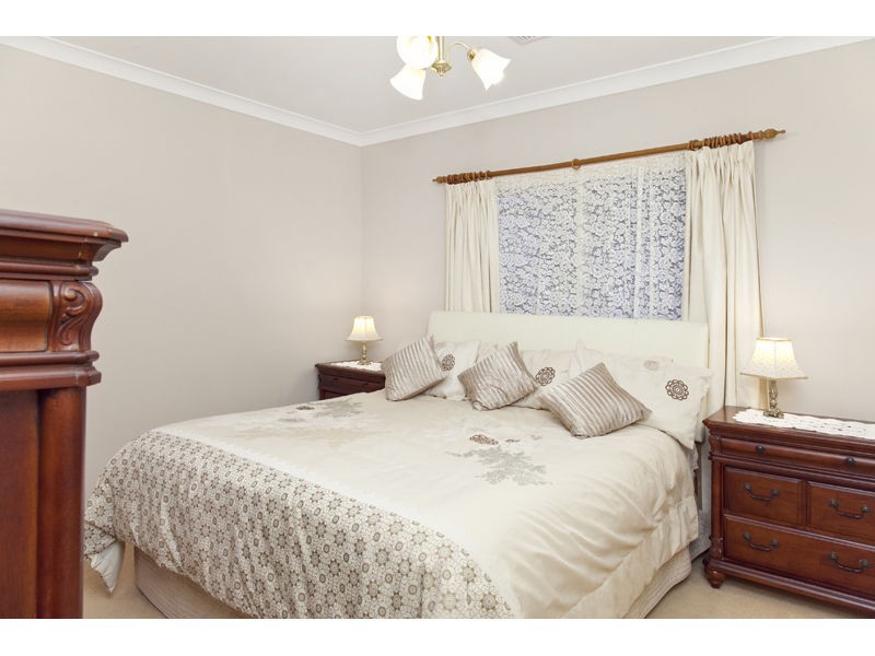 16 Ardross Crescent, Morphett Vale SA 5162