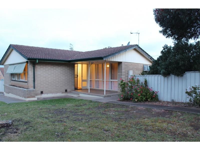 22 James Street, Morphett Vale SA 5162