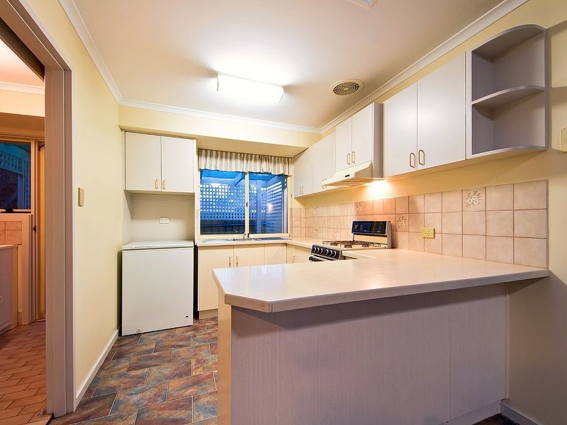 42 Bordeaux Drive, Woodcroft SA 5162