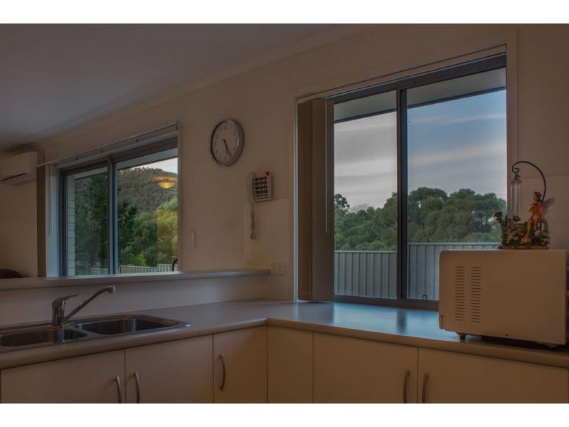 6 McKinlay Street, Mount Compass SA 5210