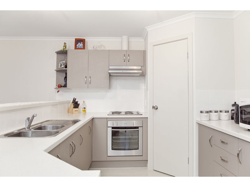 18 Guy Street, Christie Downs SA 5164