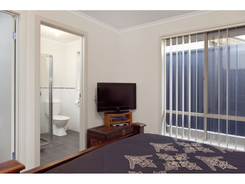 18 Guy Street, Christie Downs SA 5164