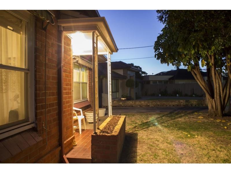 8 The Triangle, Warradale SA 5046