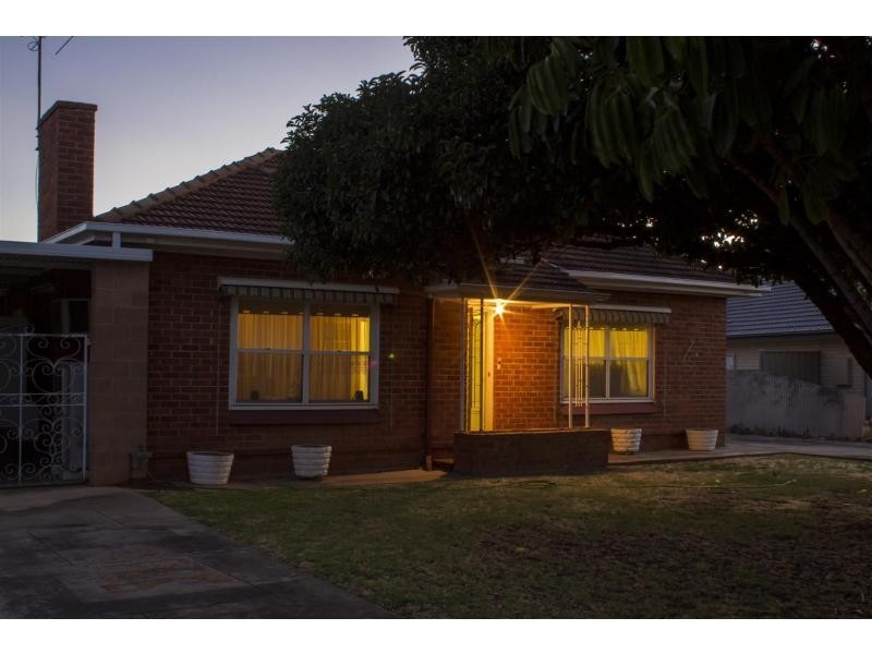 8 The Triangle, Warradale SA 5046