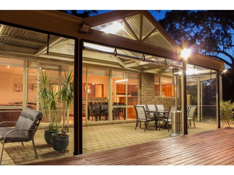 5 Rolls Court, Happy Valley SA 5159