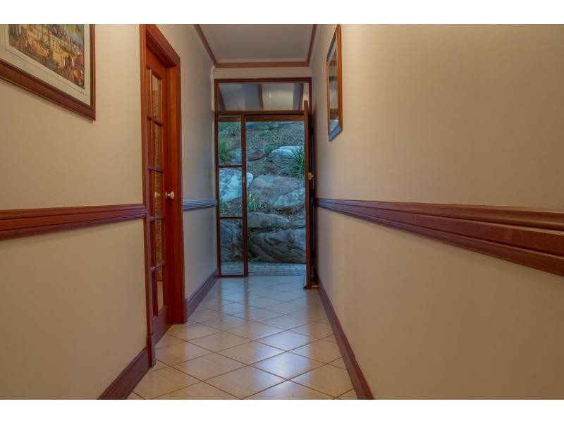 5 Rolls Court, Happy Valley SA 5159