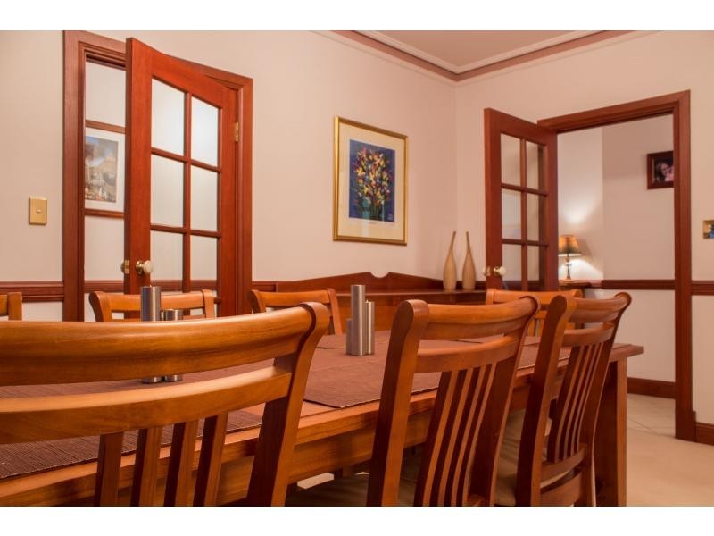 5 Rolls Court, Happy Valley SA 5159