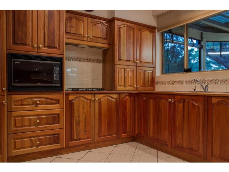 5 Rolls Court, Happy Valley SA 5159