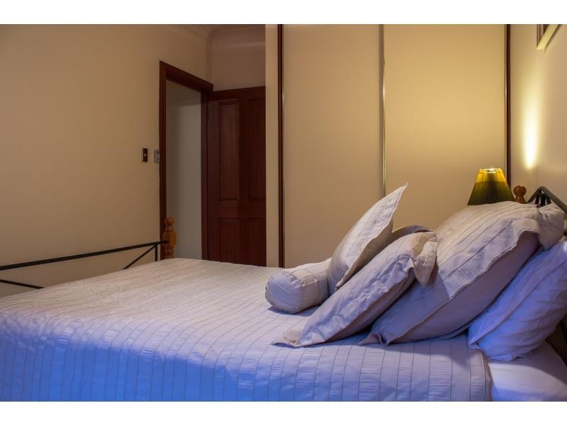 5 Rolls Court, Happy Valley SA 5159