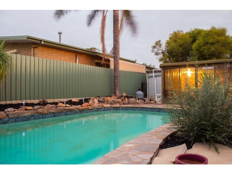 24 Meadow Way, Hackham West SA 5163