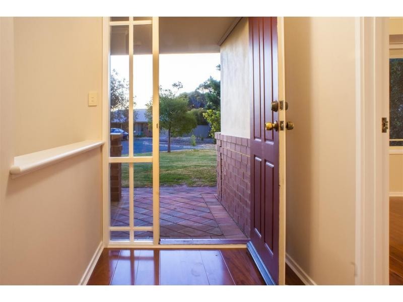 6 Oceanic Close, Seaford Rise SA 5169