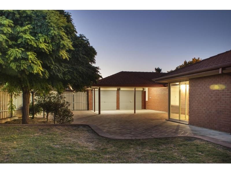 6 Oceanic Close, Seaford Rise SA 5169